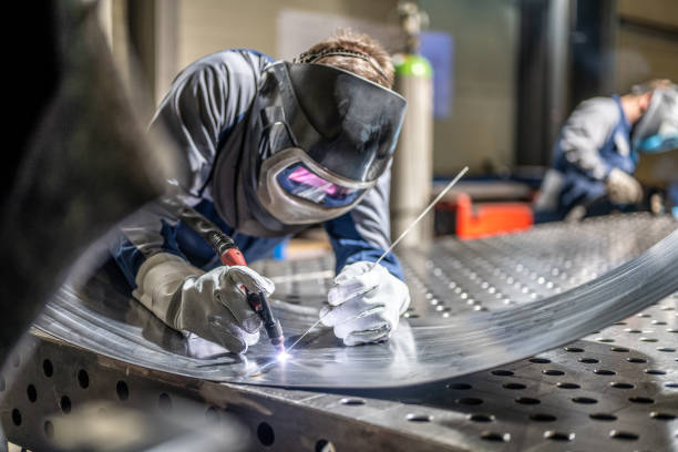 Best Artistic and Custom Metal Fabrication in Knoxvle, IL