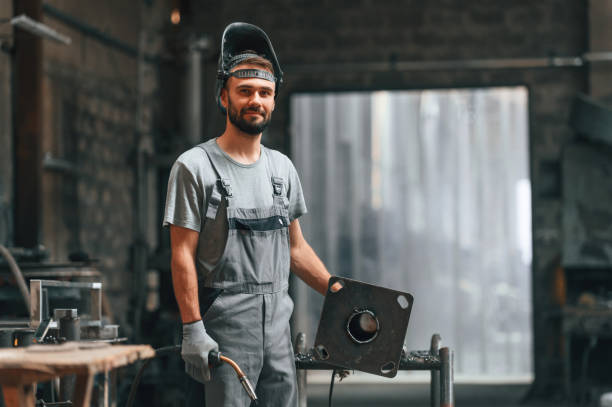 Trusted Knoxville, IL Welder & Metal Fabrication Experts